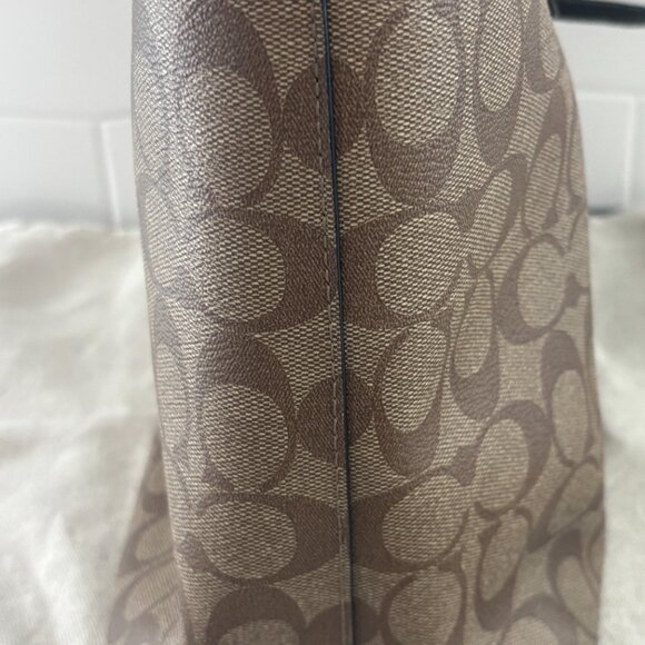 Coach x Disney Snow White Tote Bag - Brown - Limited Edition - Patches - Picture 4 of 13